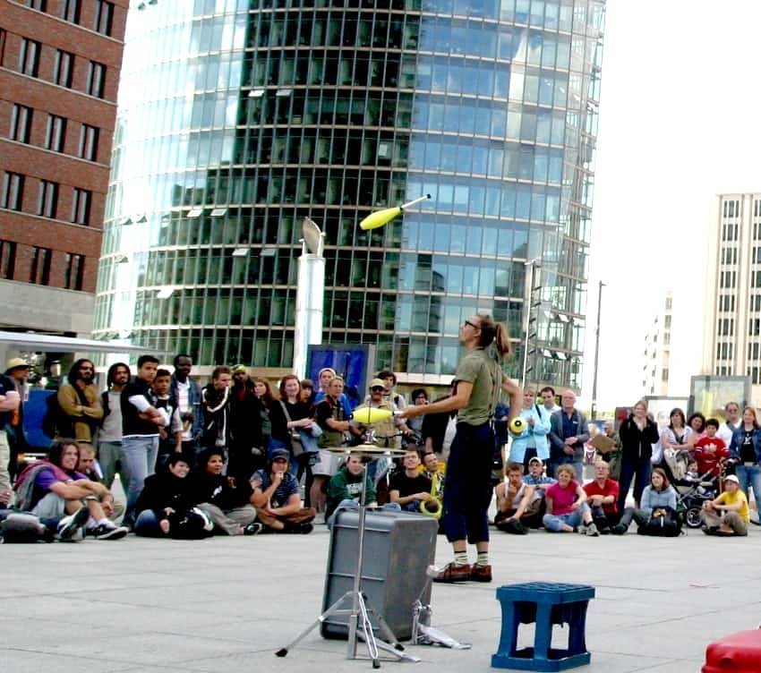 Berlin lacht!